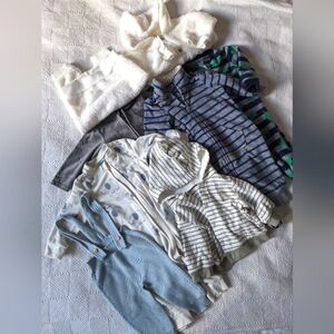 Bundle - 3-6 months Boy, Gender neutral - Old Navy, Carter's etc